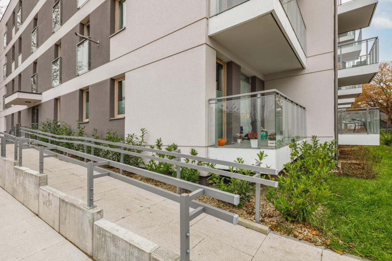 Green Square Apartment With Balcony Swinoujscie By Noclegi Renters 外观 照片